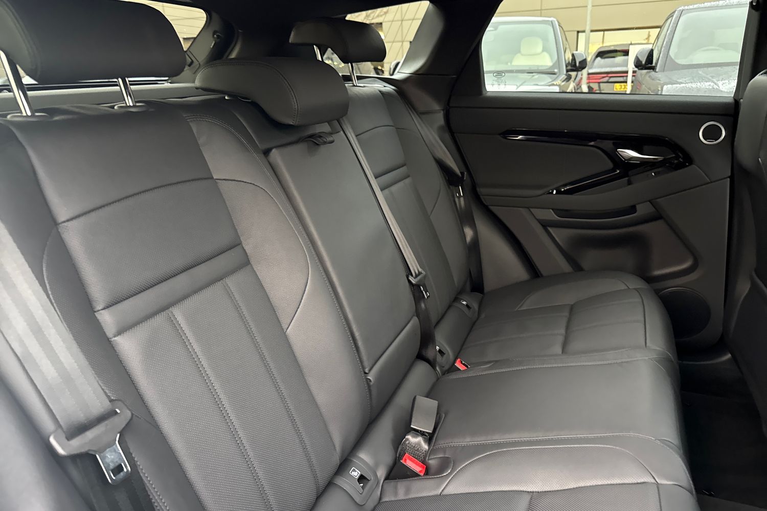 Used Land Rover Range Rover Evoque 2026 for sale - 77779625: Photo 12