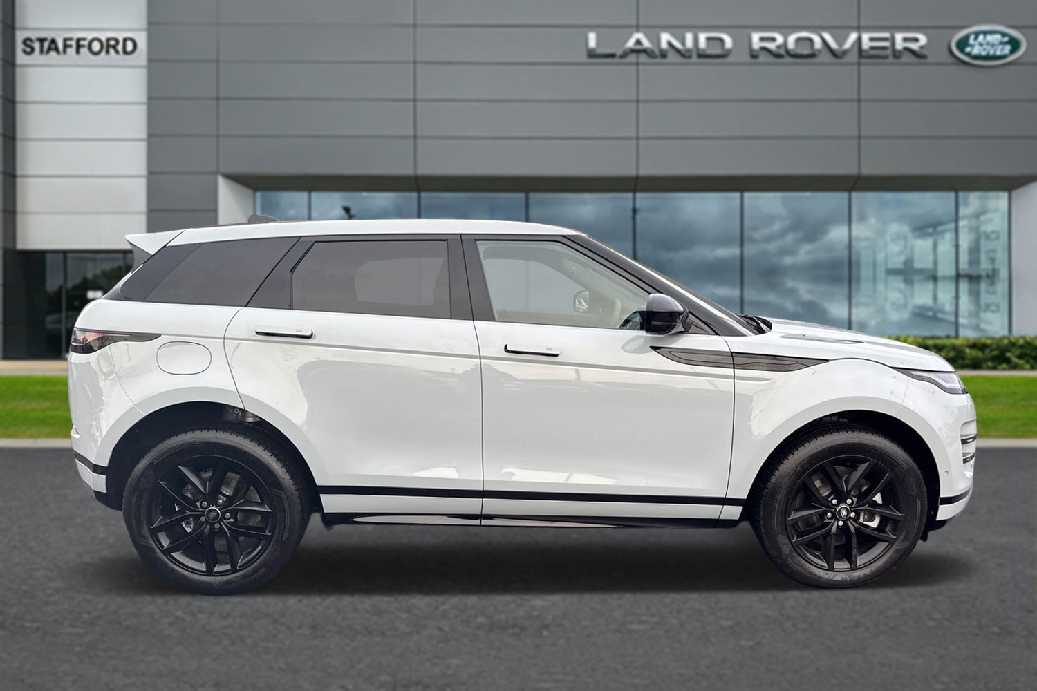 Used Land Rover Range Rover Evoque 2026 for sale - 77779625: Photo 5