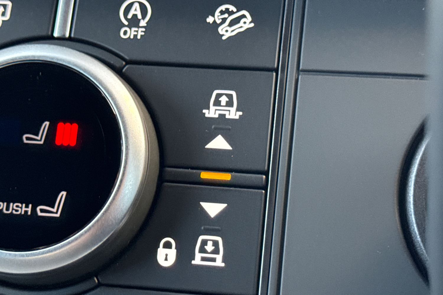 Used Land Rover Defender 110 2026 for sale - 78122406: Photo 43