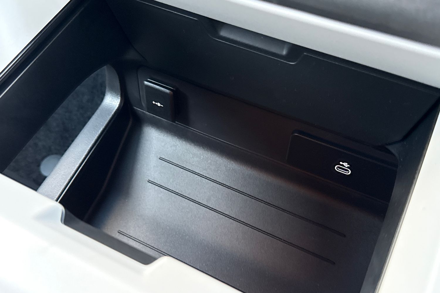 Used Land Rover Defender 110 2026 for sale - 78122406: Photo 45