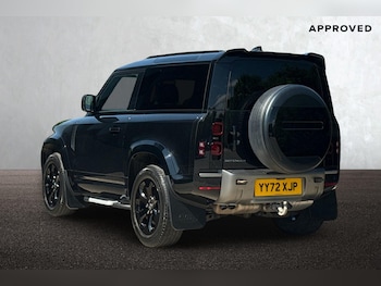 Used Land Rover Defender 90 2023 for sale - 79151758: Photo