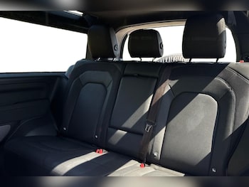 Used Land Rover Defender 90 2023 for sale - 79151758: Photo