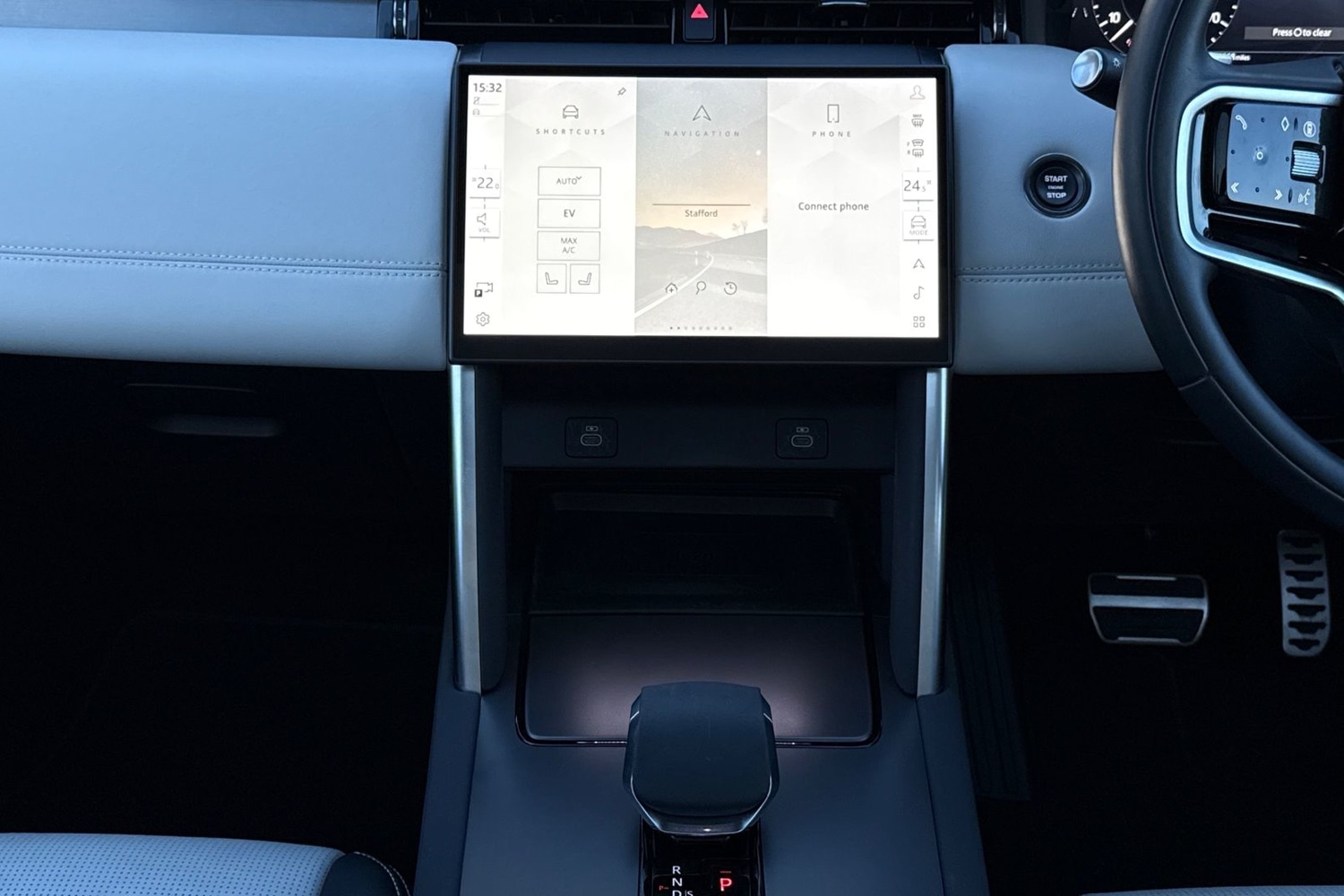 Used Land Rover Discovery Sport 2024 for sale - 76789559: Photo 15