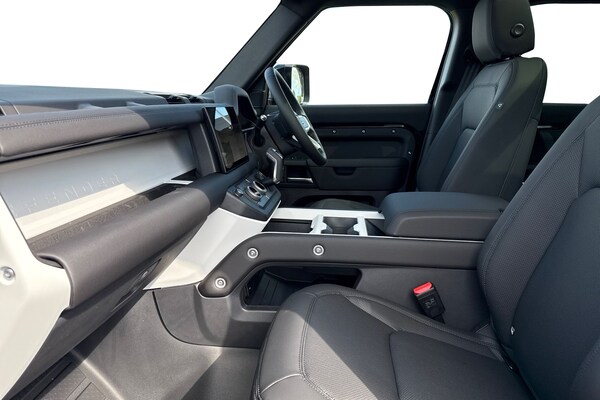 Used Land Rover Defender 110 2025 for sale - 75787728: Photo 3