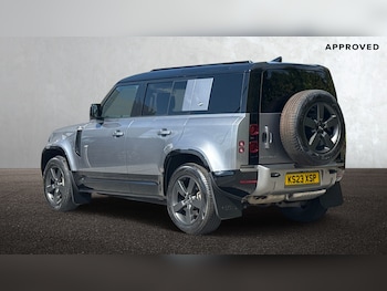Used Land Rover Defender 110 2023 for sale - 75662582: Photo