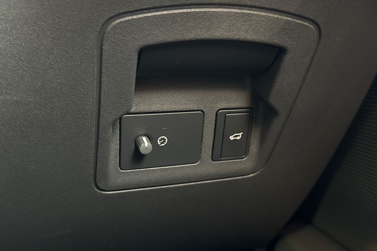 Used Land Rover Range Rover Velar 2026 for sale - 77348337: Photo 42