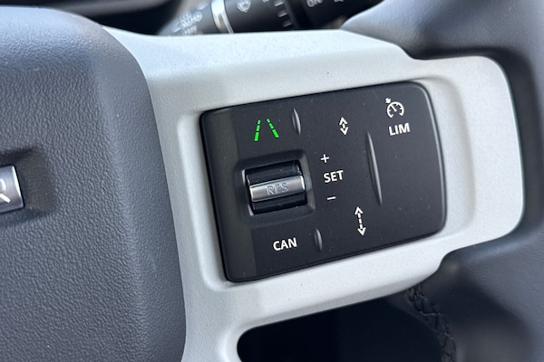 Used Land Rover Defender 110 2025 for sale - 75524925: Photo 18