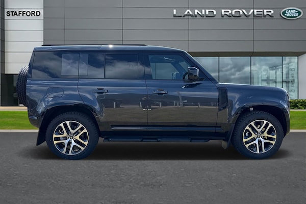Used Land Rover Defender 110 2025 for sale - 75524925: Photo 5