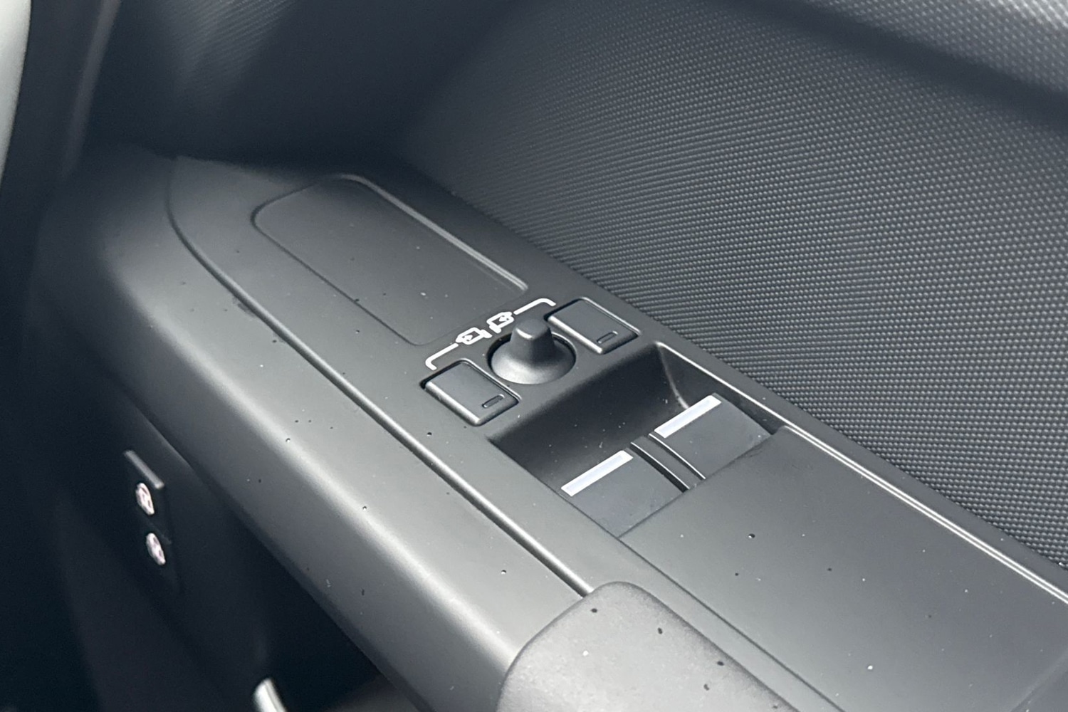 Used Land Rover Defender 2025 for sale - 77282258: Photo 25