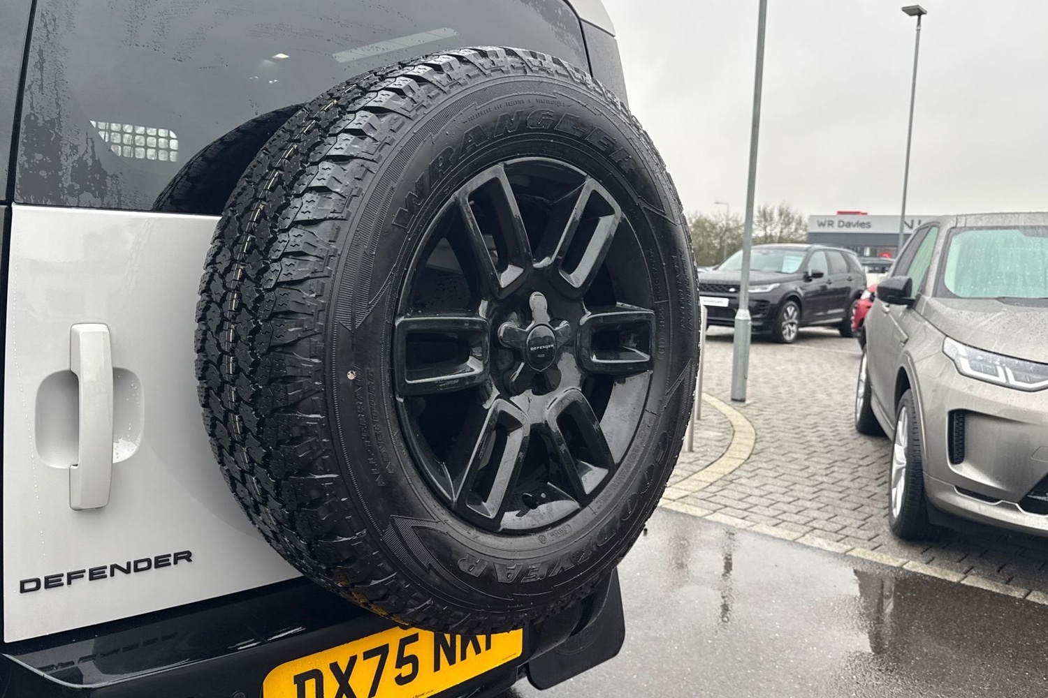 Used Land Rover Defender 2025 for sale - 77282258: Photo 29