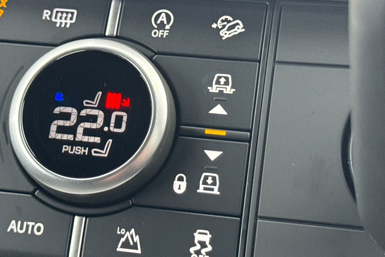 Used Land Rover Defender 2025 for sale - 77282258: Photo 41