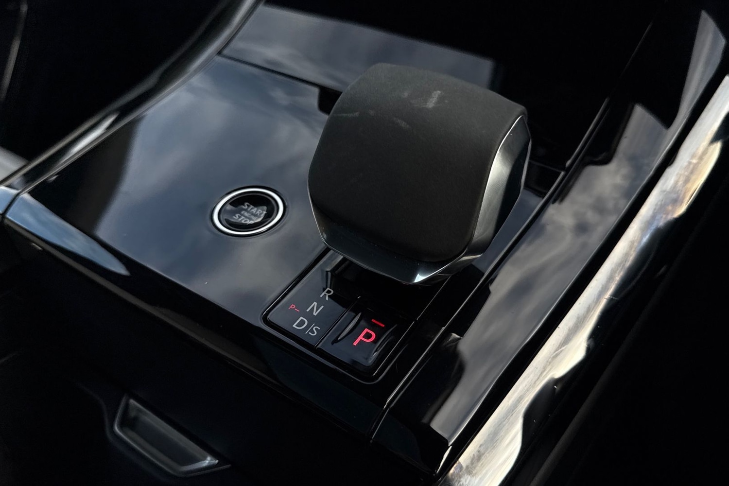 Used Land Rover Range Rover Sport 2024 for sale - 76636944: Photo 14