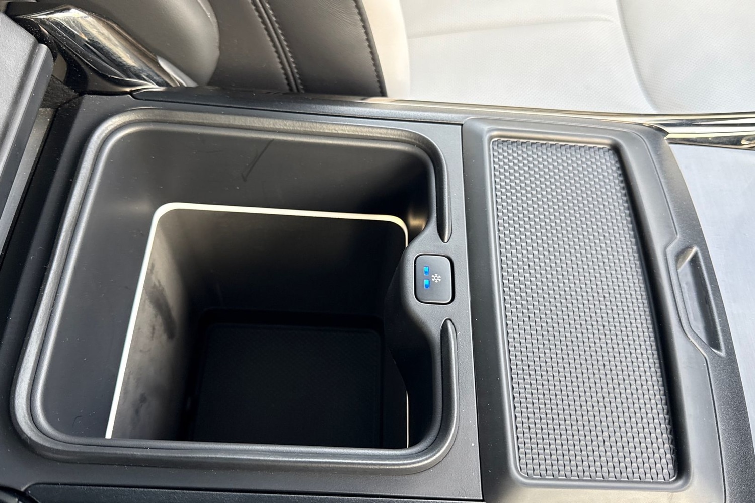 Used Land Rover Range Rover Sport 2024 for sale - 76636944: Photo 46