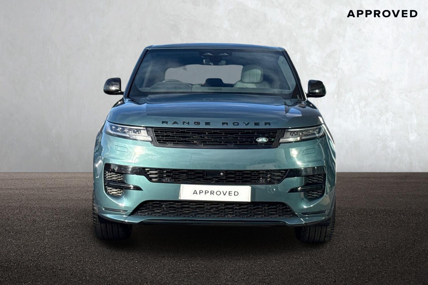 Used Land Rover Range Rover Sport 2024 for sale - 76636944: Photo 8