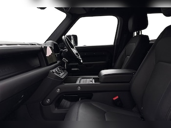 Used Land Rover Defender 110 2023 for sale - 79297515: Photo