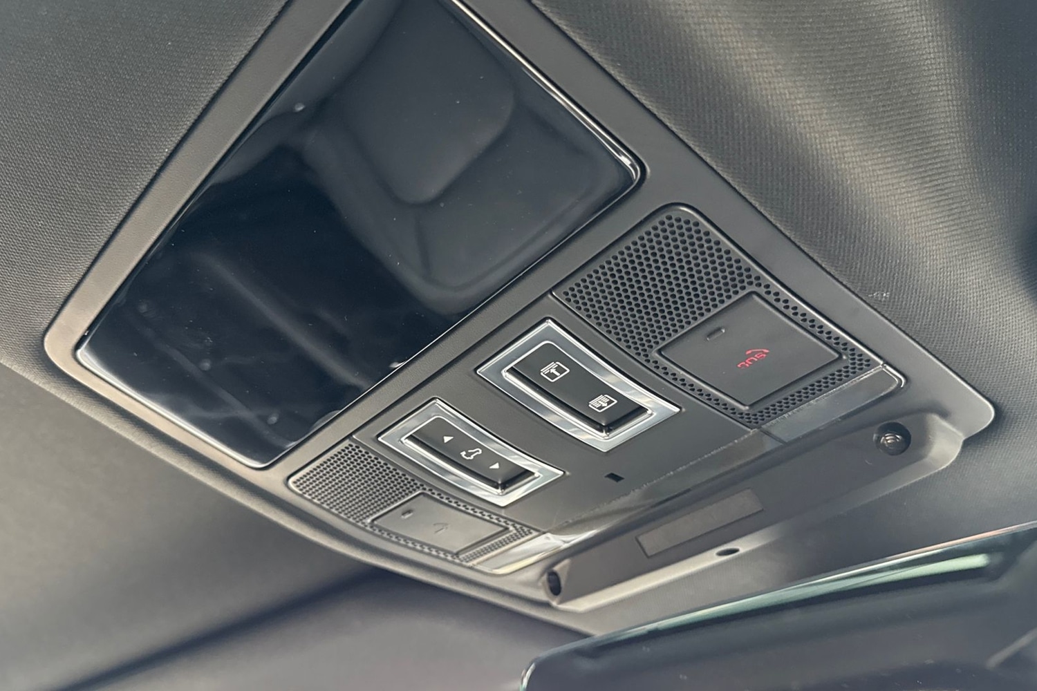 Used Land Rover Defender 2025 for sale - 77415347: Photo 24