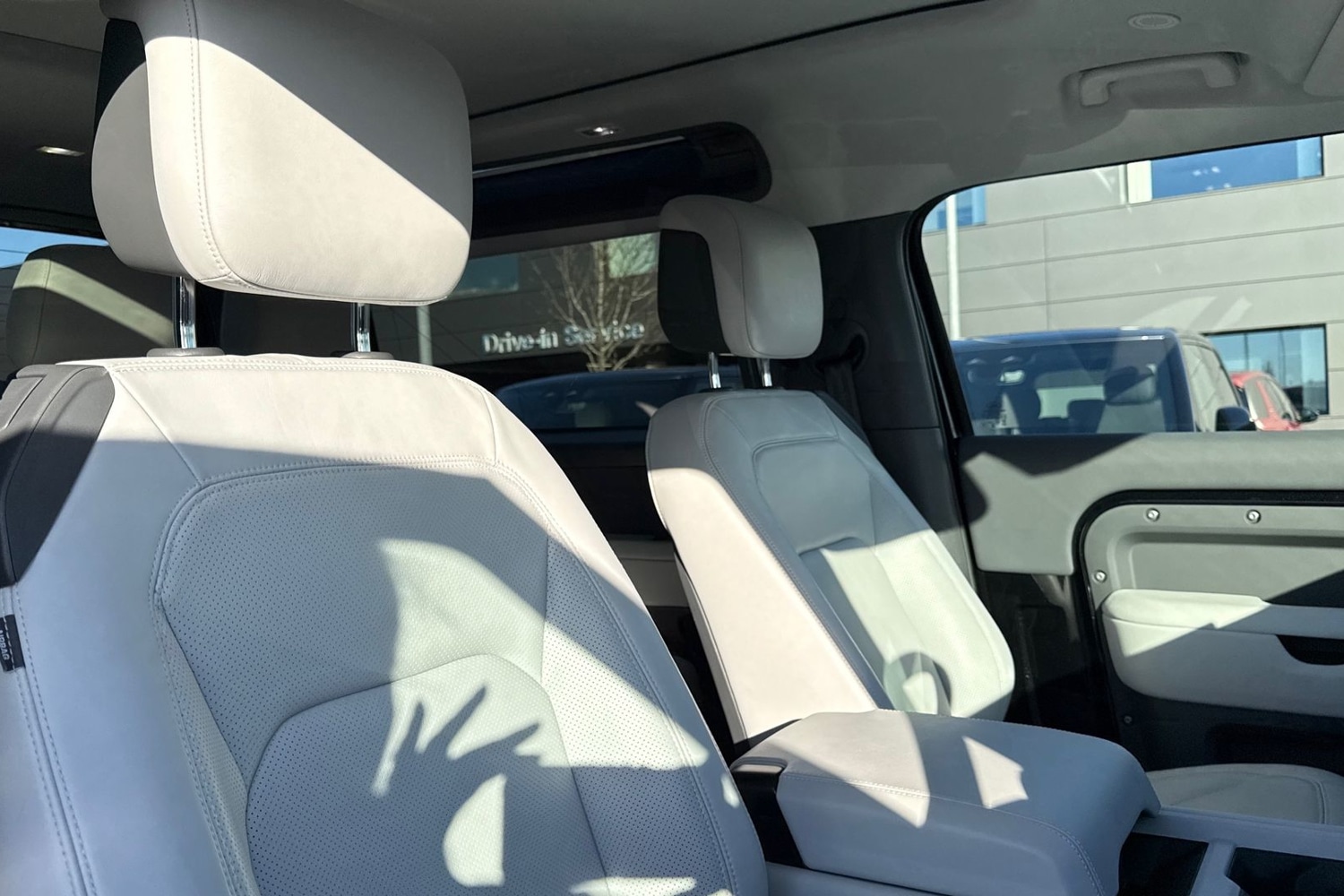 Used Land Rover Defender 90 2025 for sale - 76649216: Photo 21