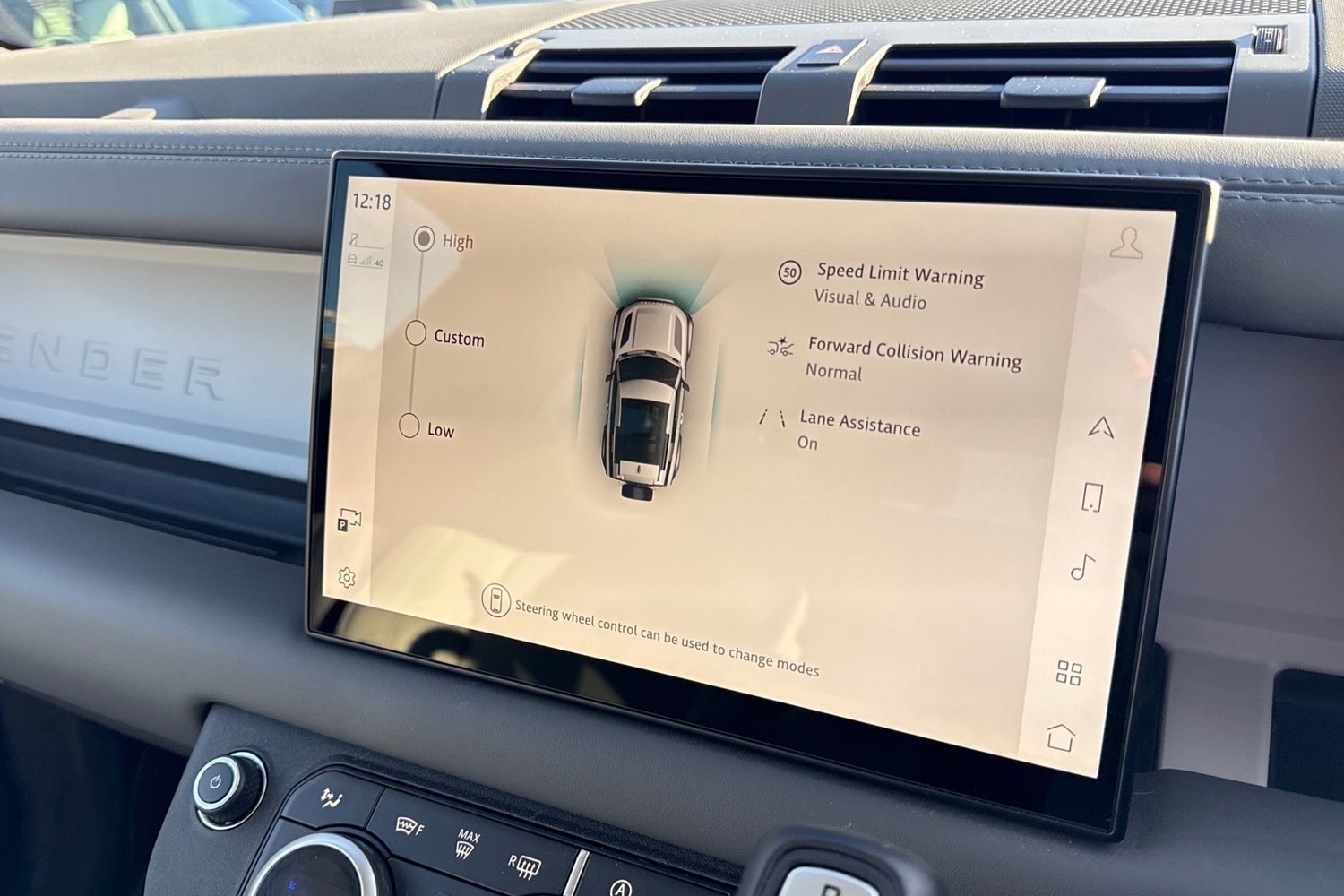 Used Land Rover Defender 90 2025 for sale - 76649216: Photo 37