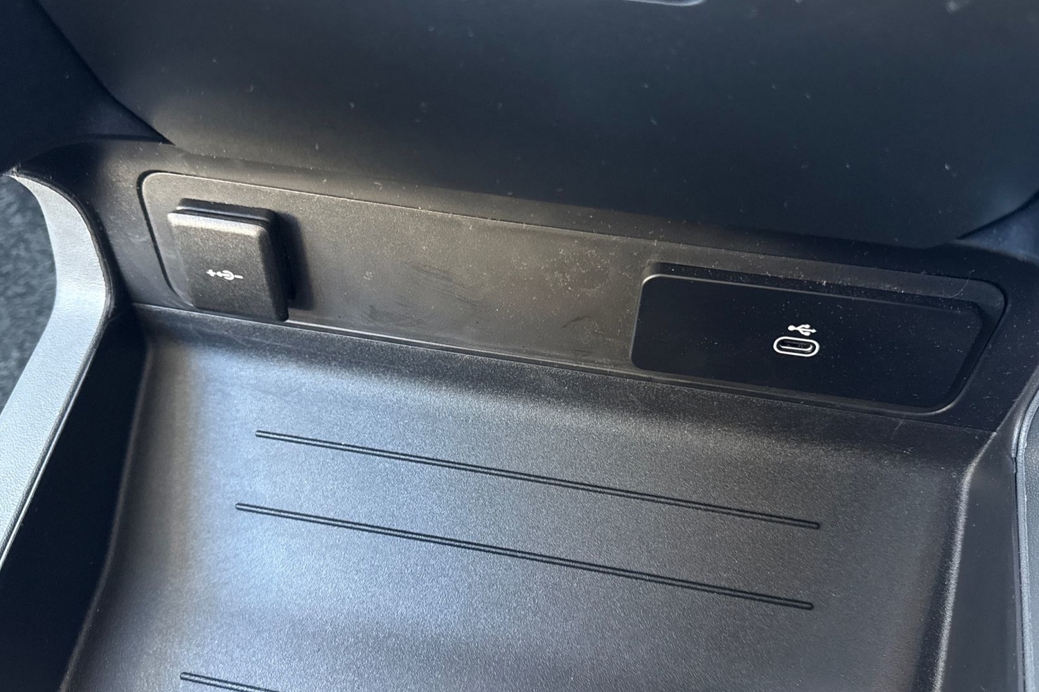 Used Land Rover Defender 90 2025 for sale - 76649216: Photo 40