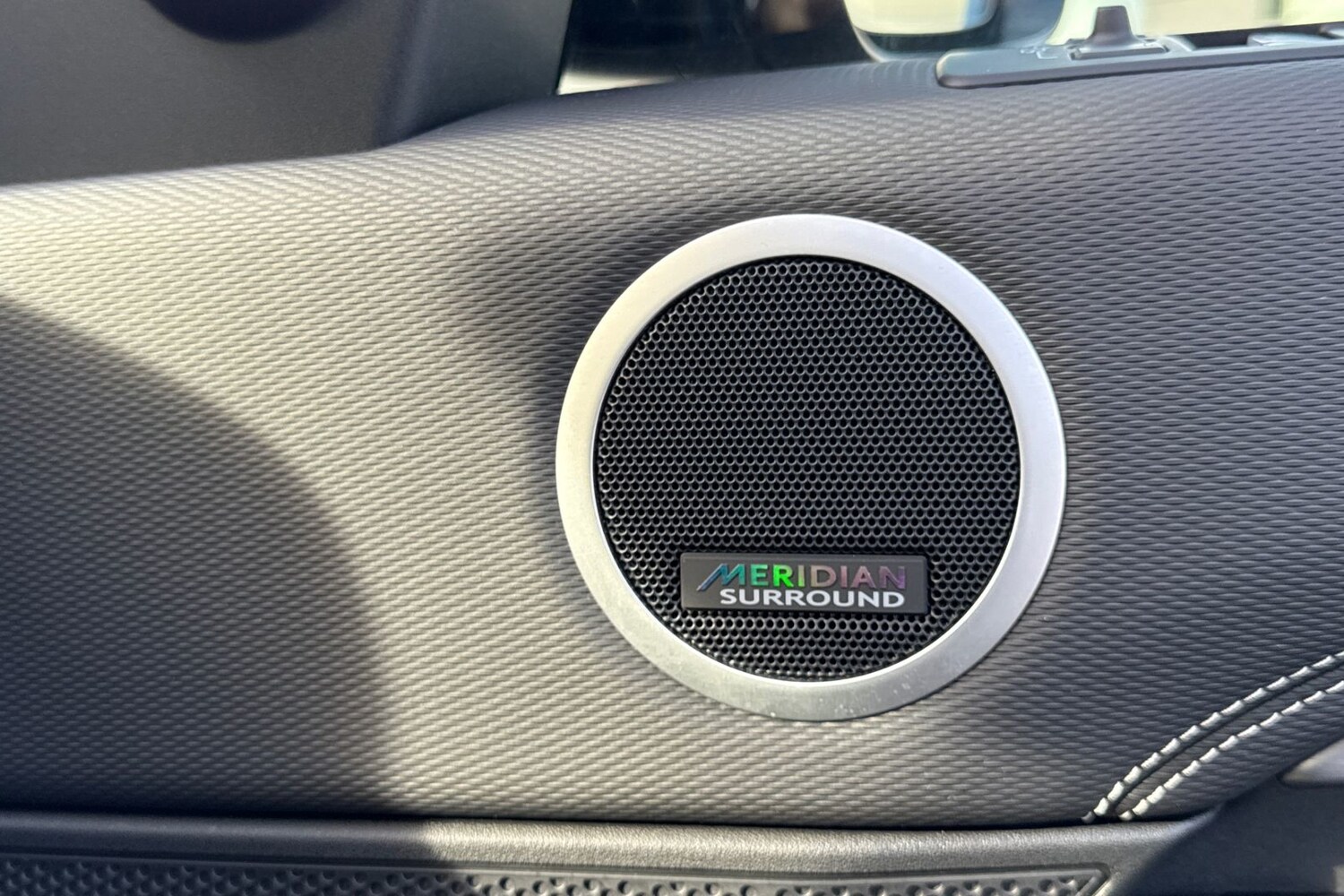 Used Land Rover Discovery 2025 for sale - 77620530: Photo 25