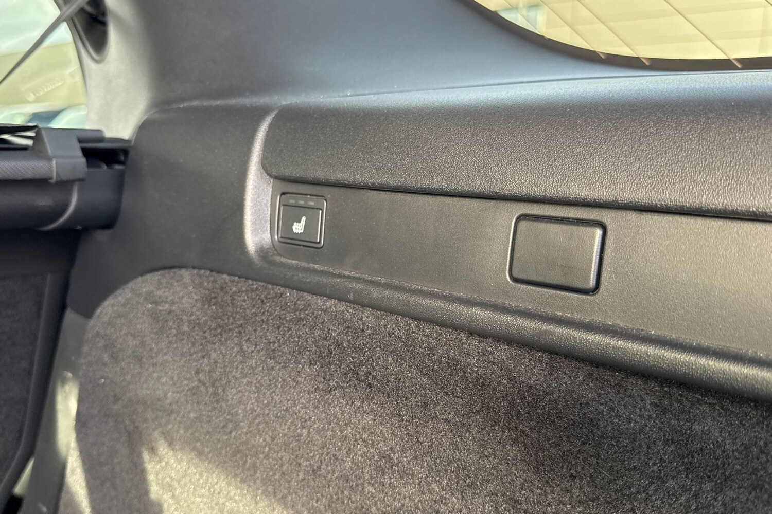 Used Land Rover Discovery 2025 for sale - 77620530: Photo 28