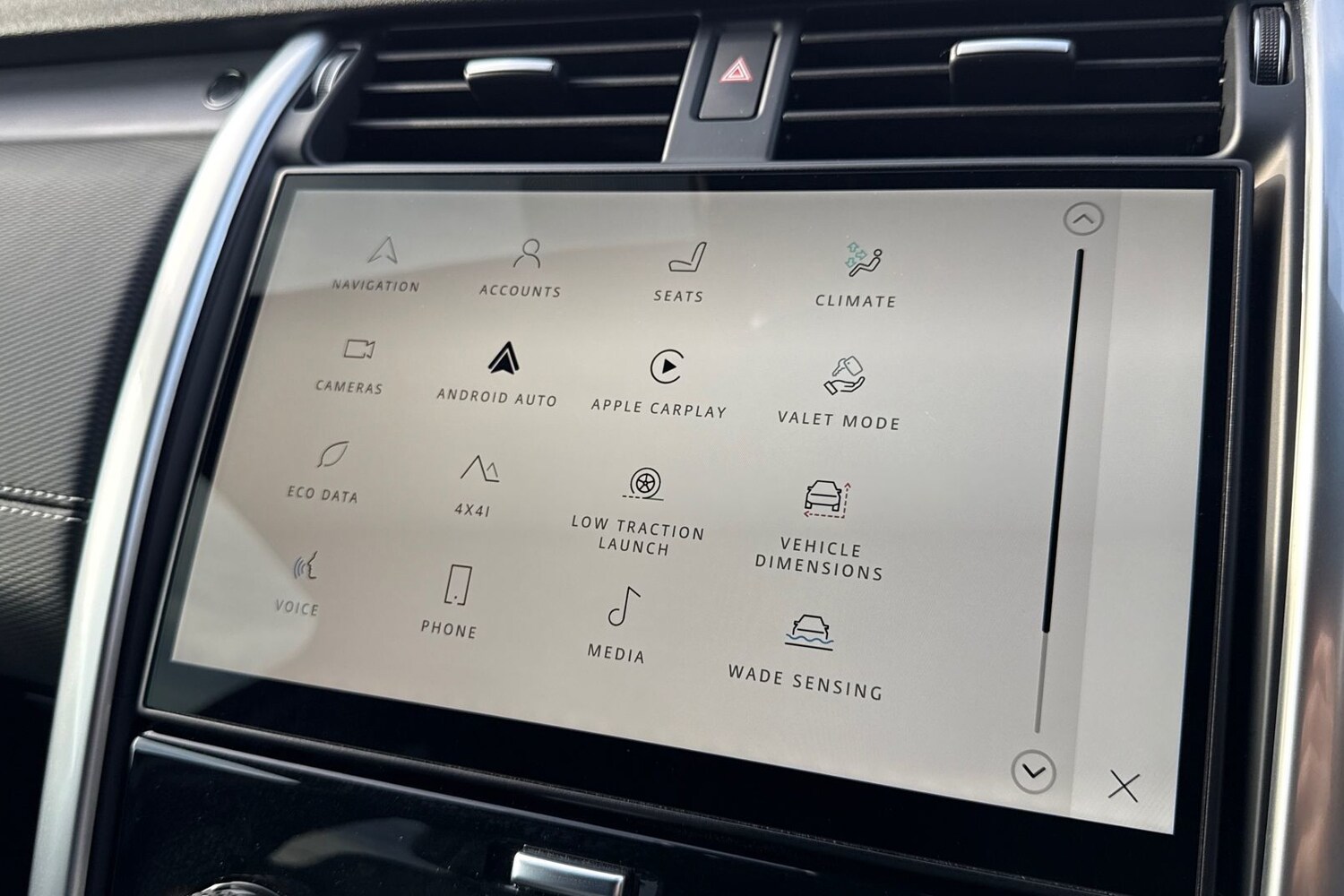 Used Land Rover Discovery 2025 for sale - 77620530: Photo 48