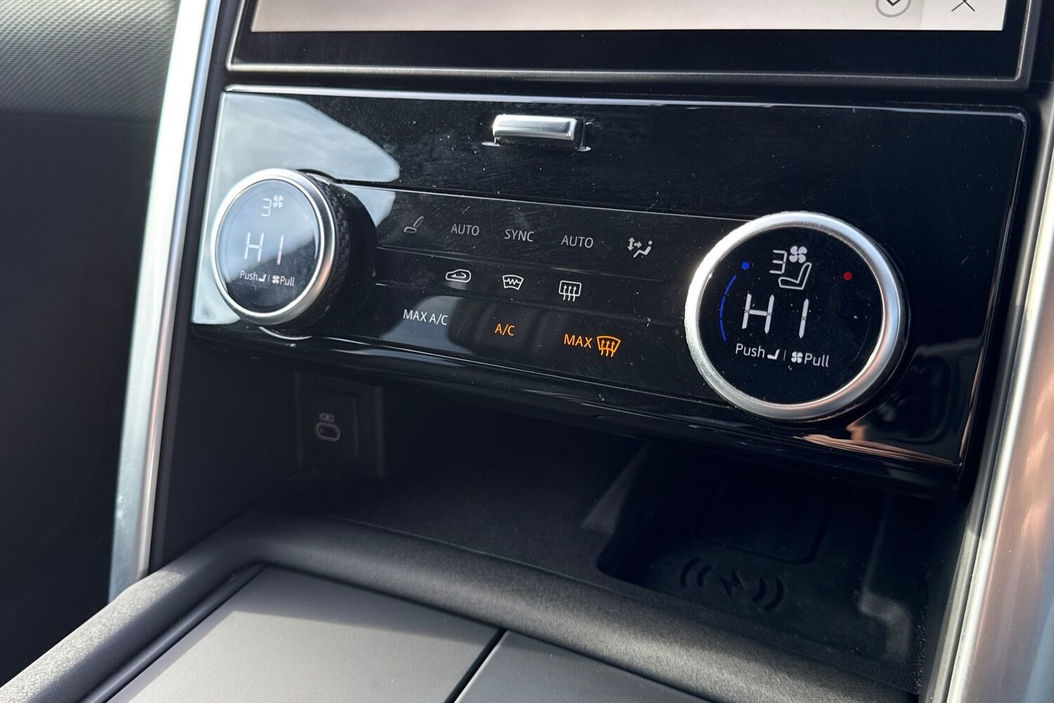 Used Land Rover Discovery 2025 for sale - 77620530: Photo 49