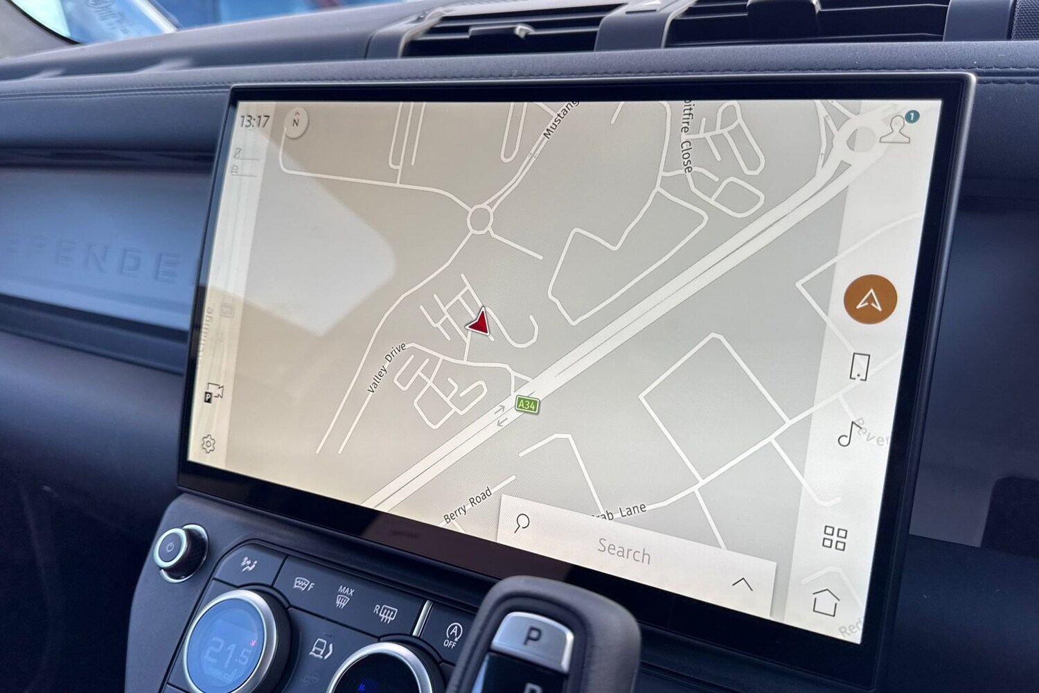 Used Land Rover Defender 90 2026 for sale - 77236051: Photo 11