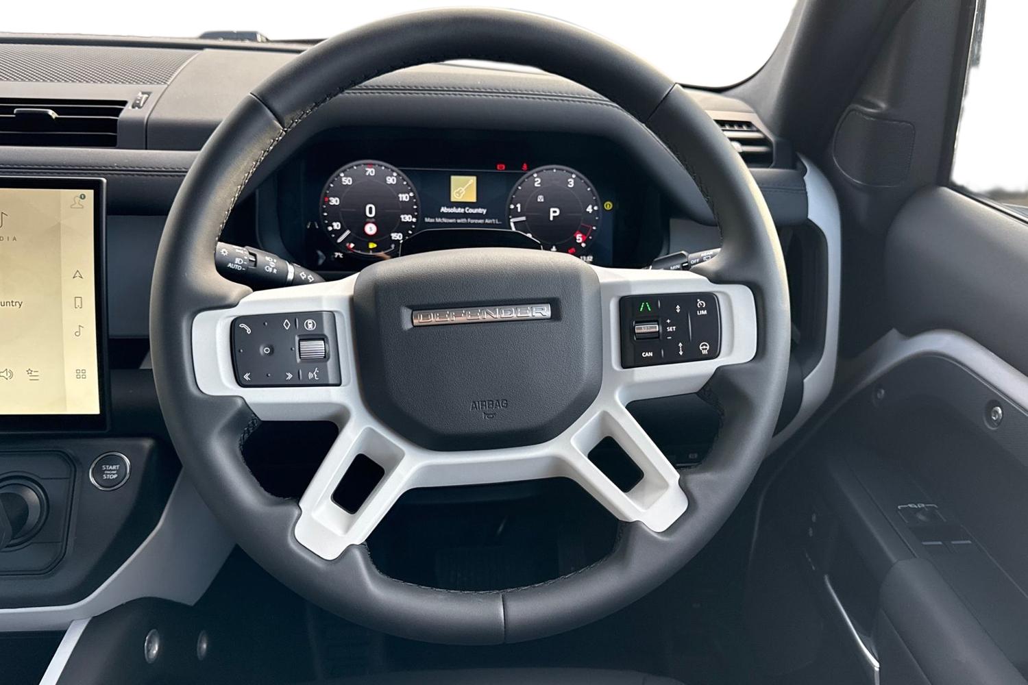 Used Land Rover Defender 90 2026 for sale - 77236051: Photo 15