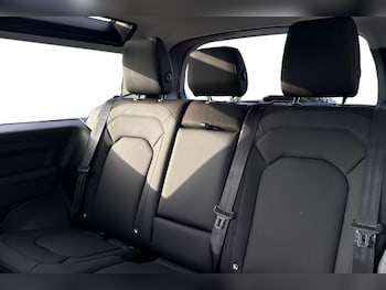 Used Land Rover Defender 90 2026 for sale - 77236051: Photo