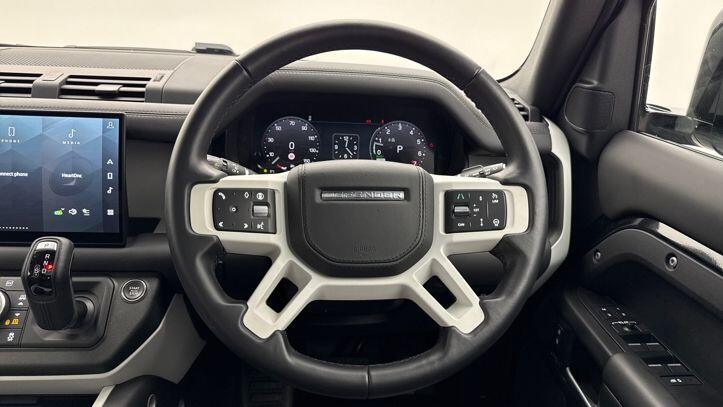 Used Land Rover Defender 110 2024 for sale - 77199641: Photo 16