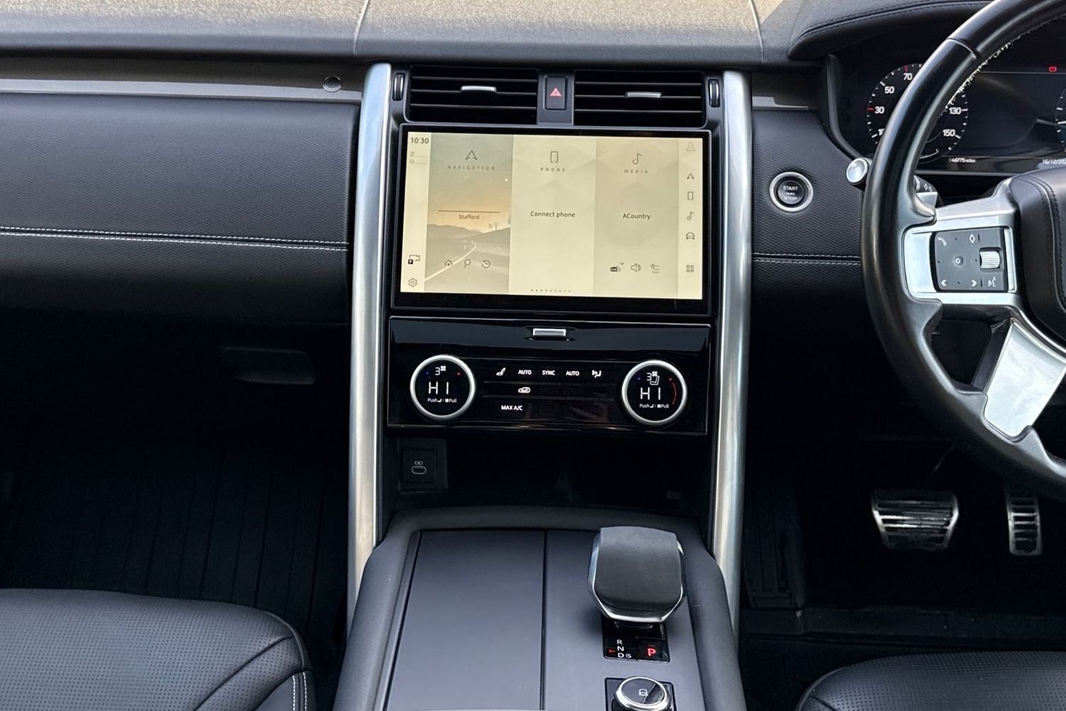 Used Land Rover Discovery 2023 for sale - 76961575: Photo 15