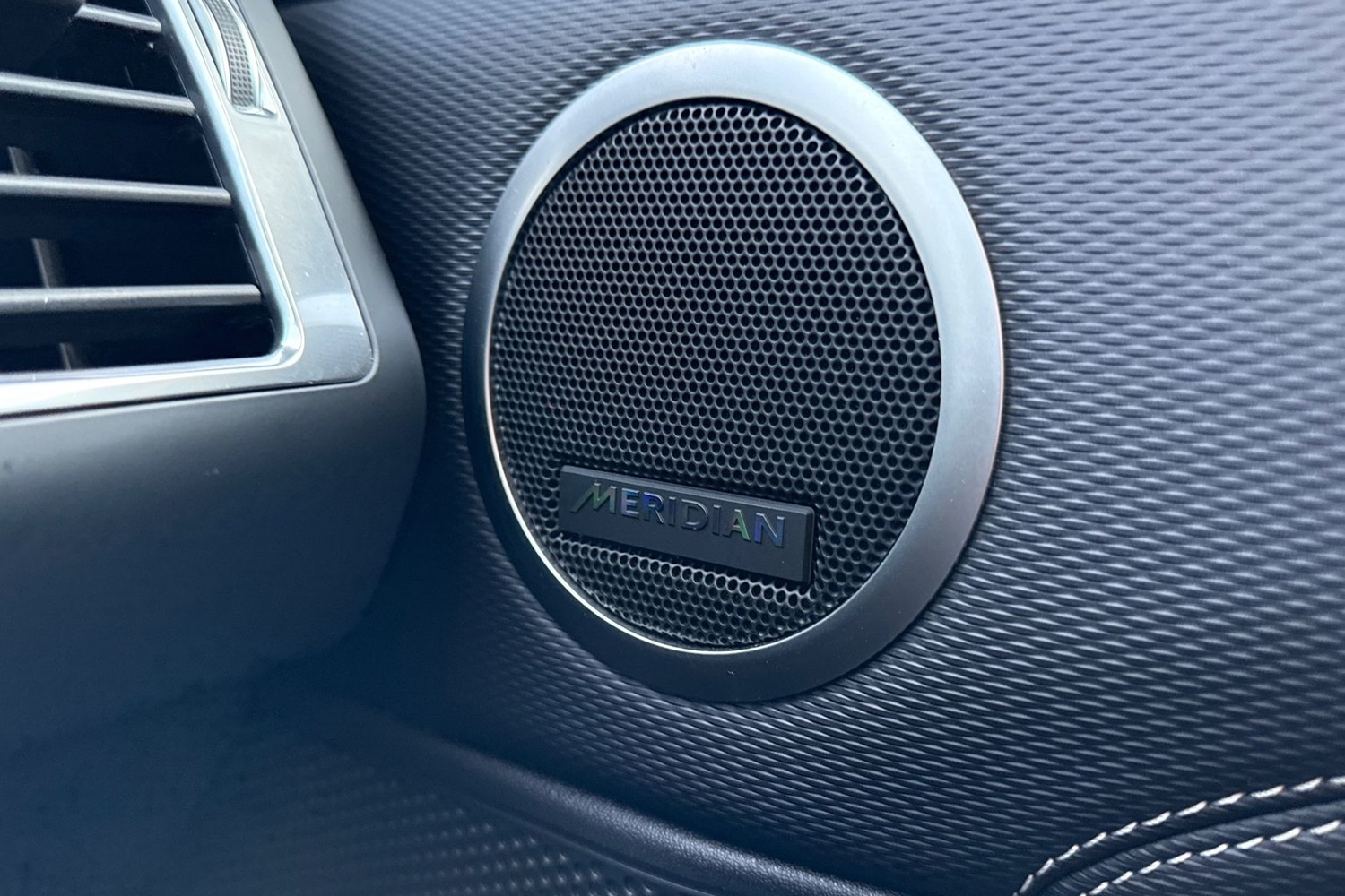 Used Land Rover Discovery 2023 for sale - 76961575: Photo 25