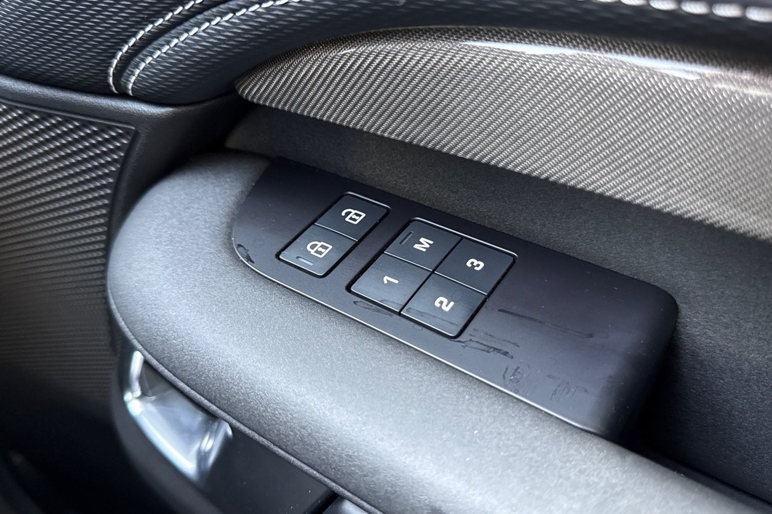 Used Land Rover Discovery 2023 for sale - 76961575: Photo 26