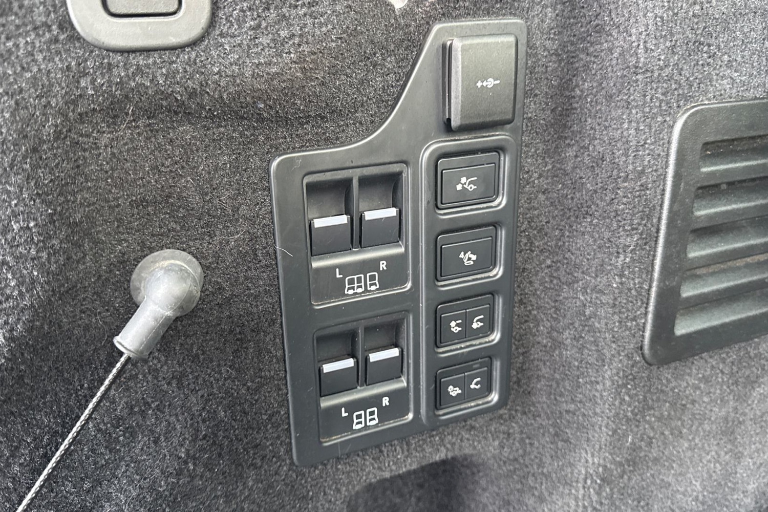 Used Land Rover Discovery 2023 for sale - 76961575: Photo 28