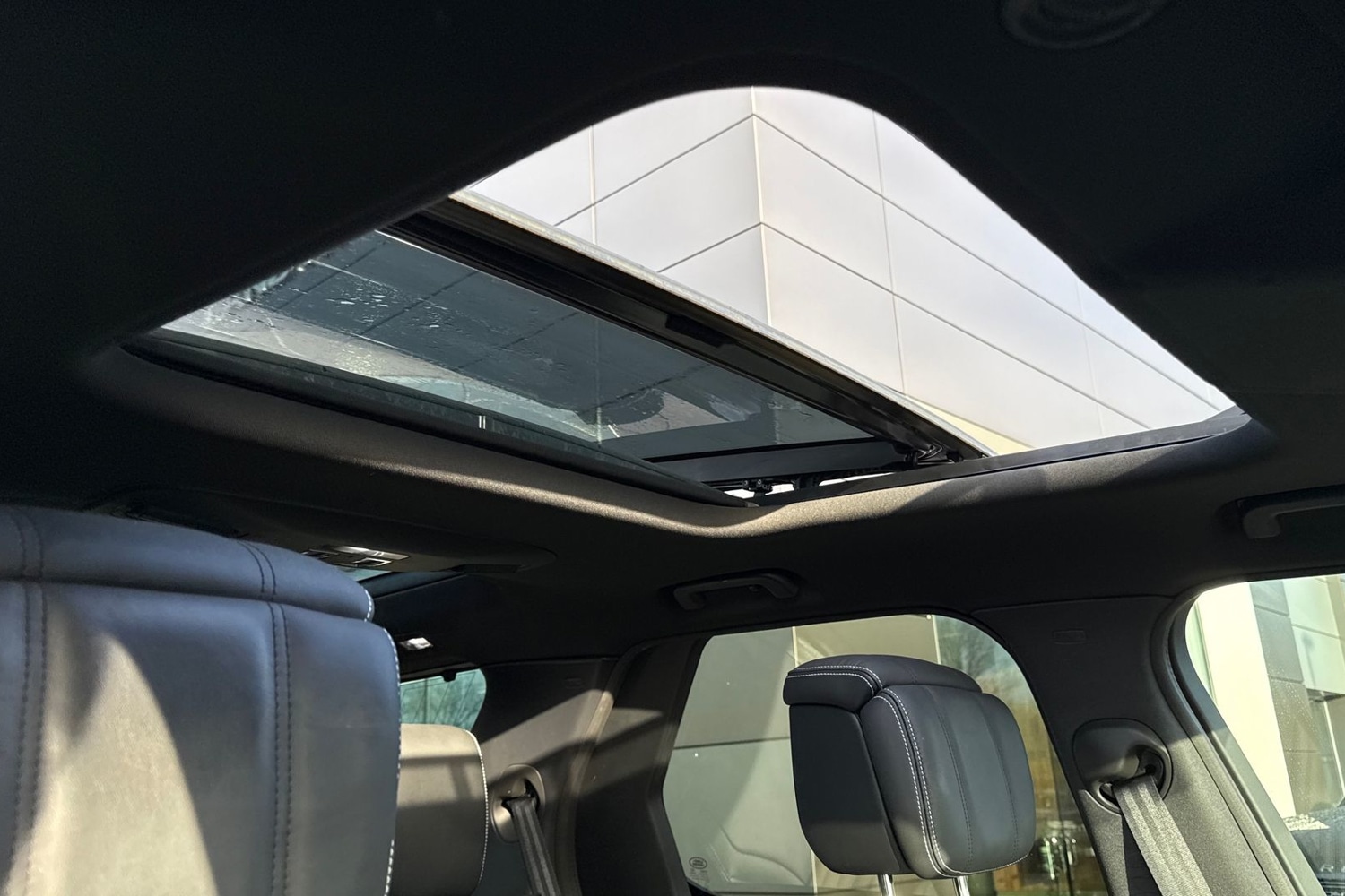 Used Land Rover Discovery 2023 for sale - 76961575: Photo 33