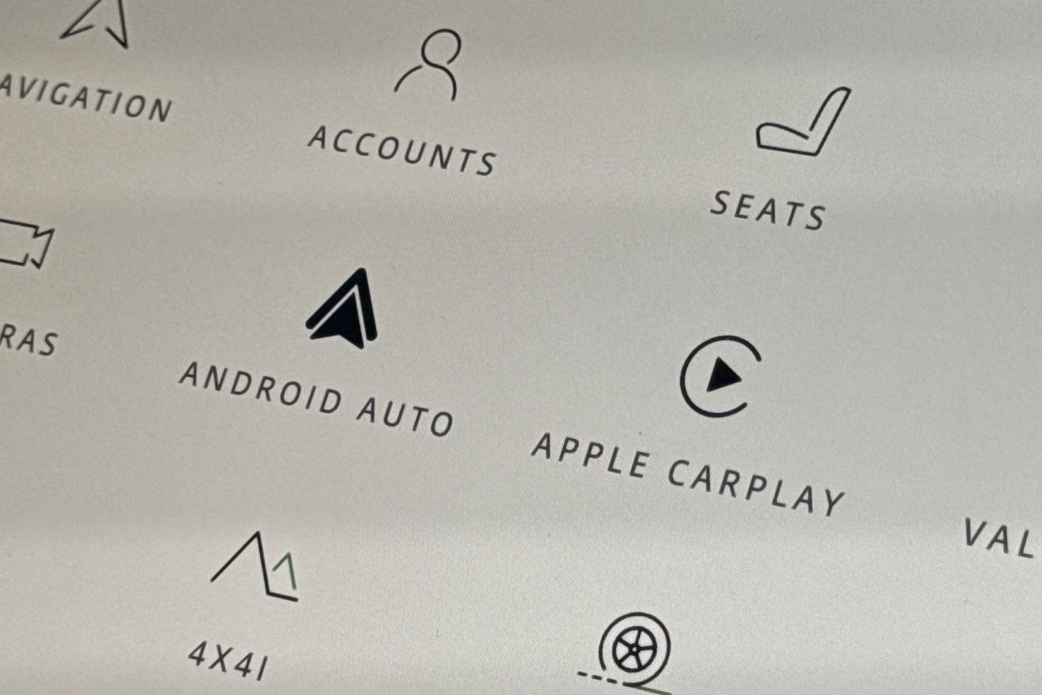 Used Land Rover Discovery 2023 for sale - 76961575: Photo 37