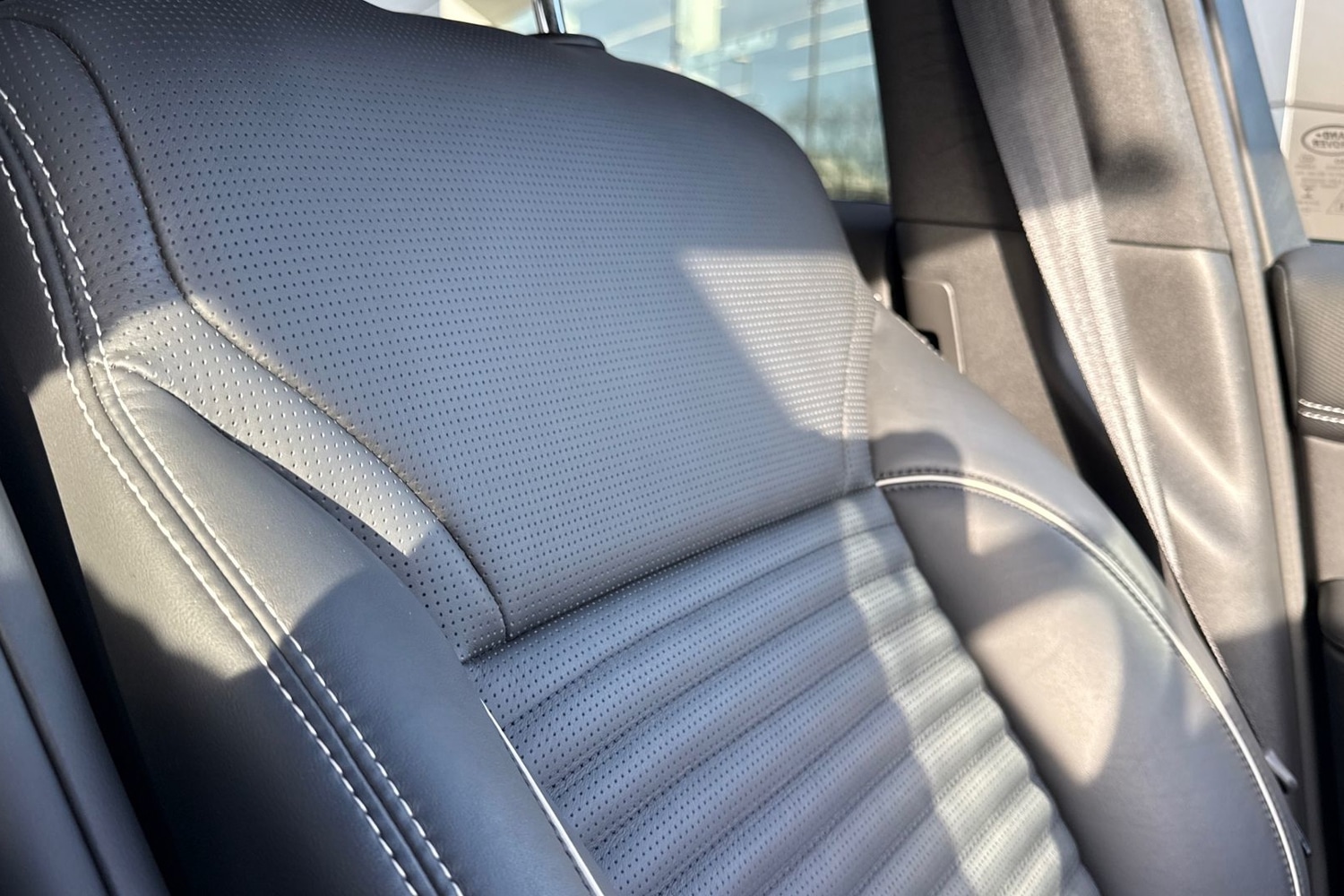 Used Land Rover Discovery 2023 for sale - 76961575: Photo 50