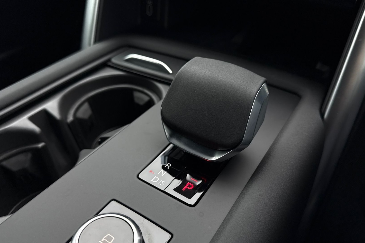 Used Land Rover Discovery 2026 for sale - 77520315: Photo 13