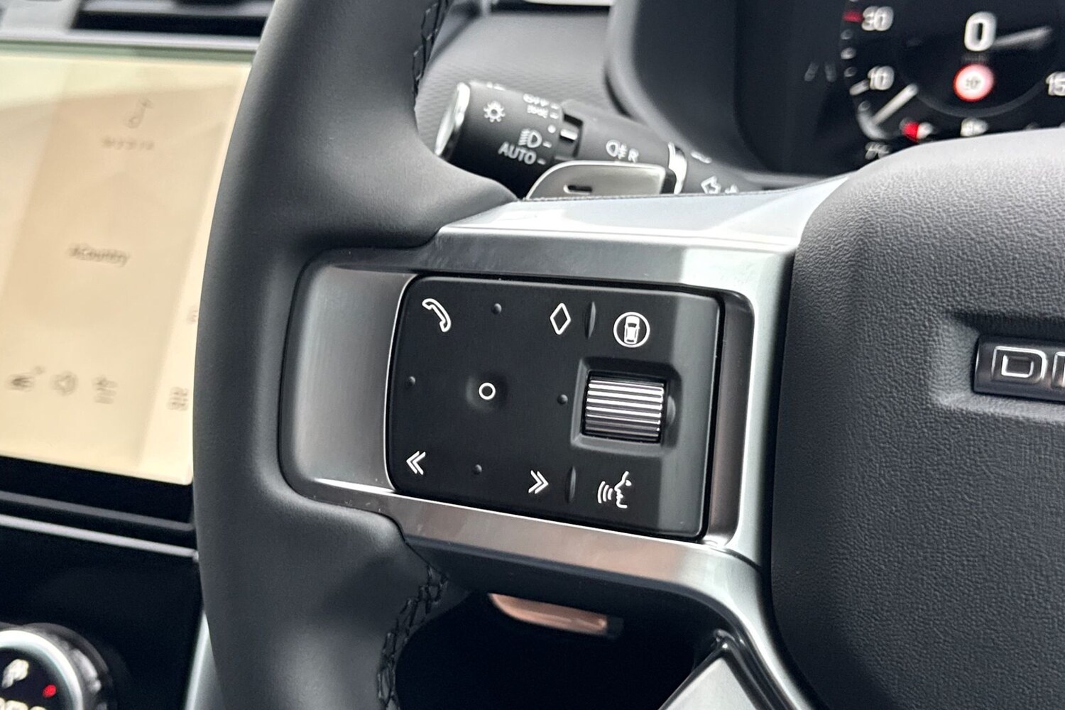 Used Land Rover Discovery 2026 for sale - 77520315: Photo 32