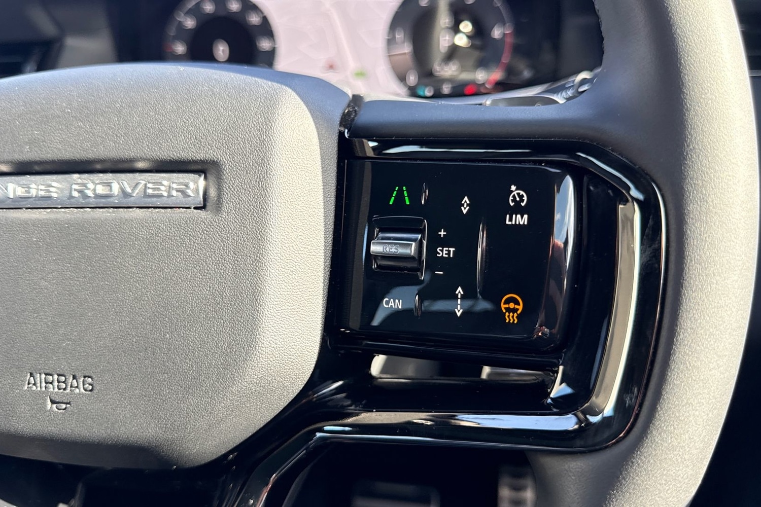 Used Land Rover Range Rover Evoque 2025 for sale - 77919492: Photo 33