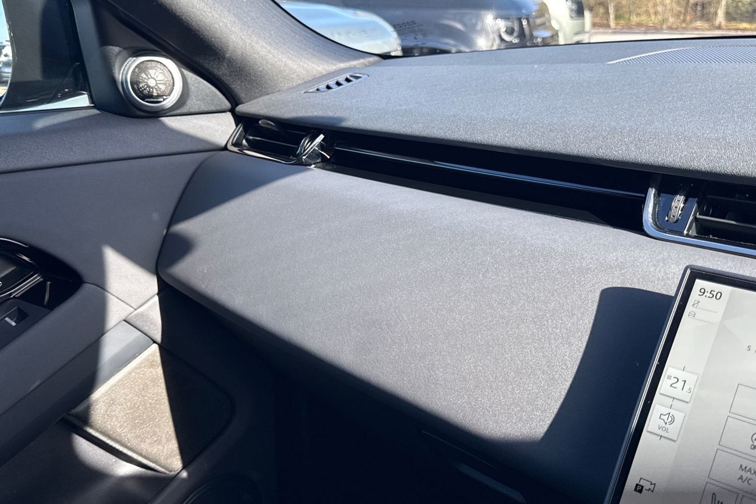 Used Land Rover Range Rover Evoque 2025 for sale - 77919492: Photo 47