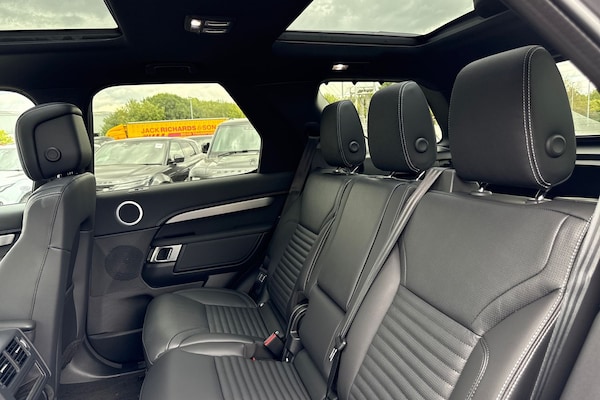 Used Land Rover Discovery 2025 for sale - 75787744: Photo 13