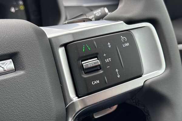 Used Land Rover Discovery 2025 for sale - 75787744: Photo 18