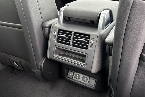 Used Land Rover Discovery 2025 for sale - 75787744: Photo 28