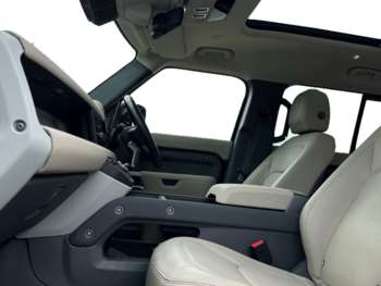 Used Land Rover Defender 110 2022 for sale - 74790688: Photo