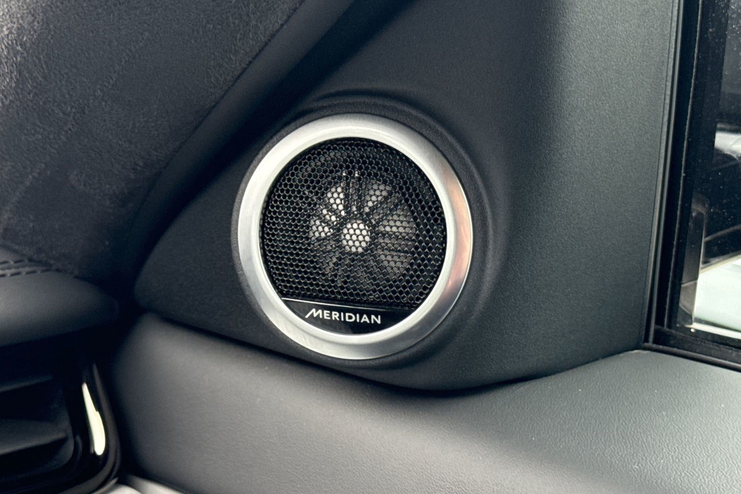 Used Land Rover Range Rover Evoque 2024 for sale - 76461022: Photo 25