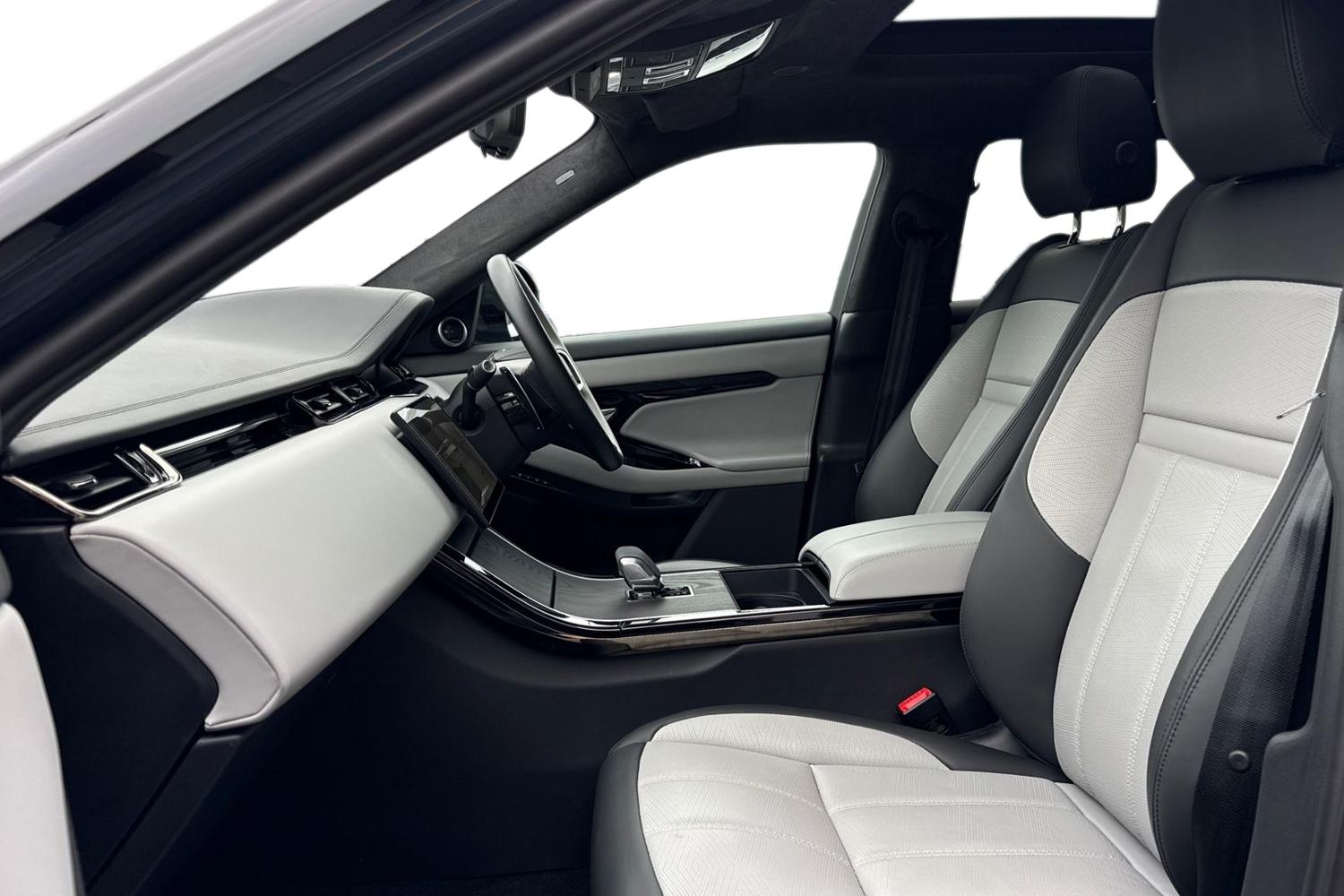 Used Land Rover Range Rover Evoque 2024 for sale - 76461022: Photo 3