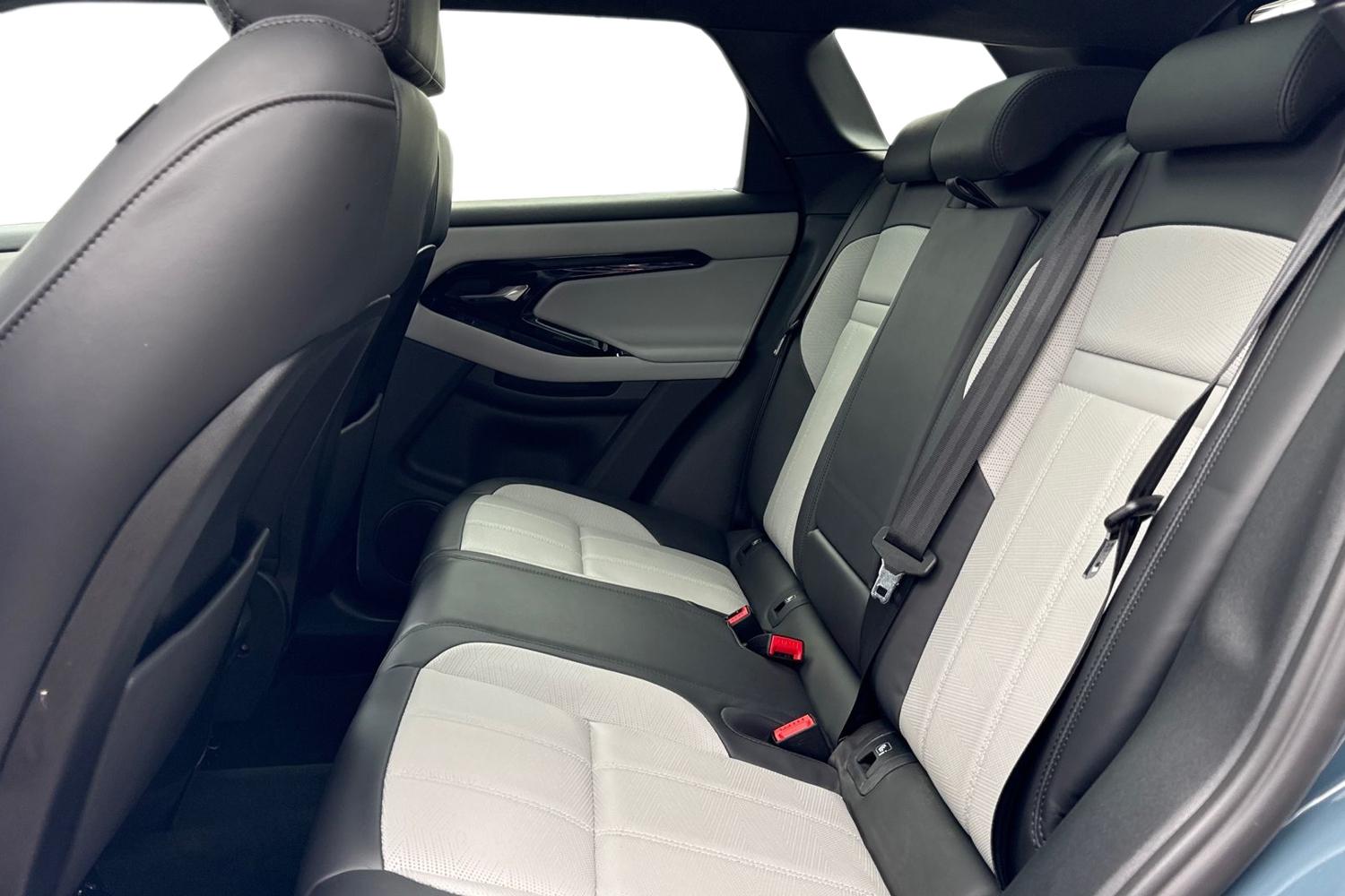 Used Land Rover Range Rover Evoque 2024 for sale - 76461022: Photo 4