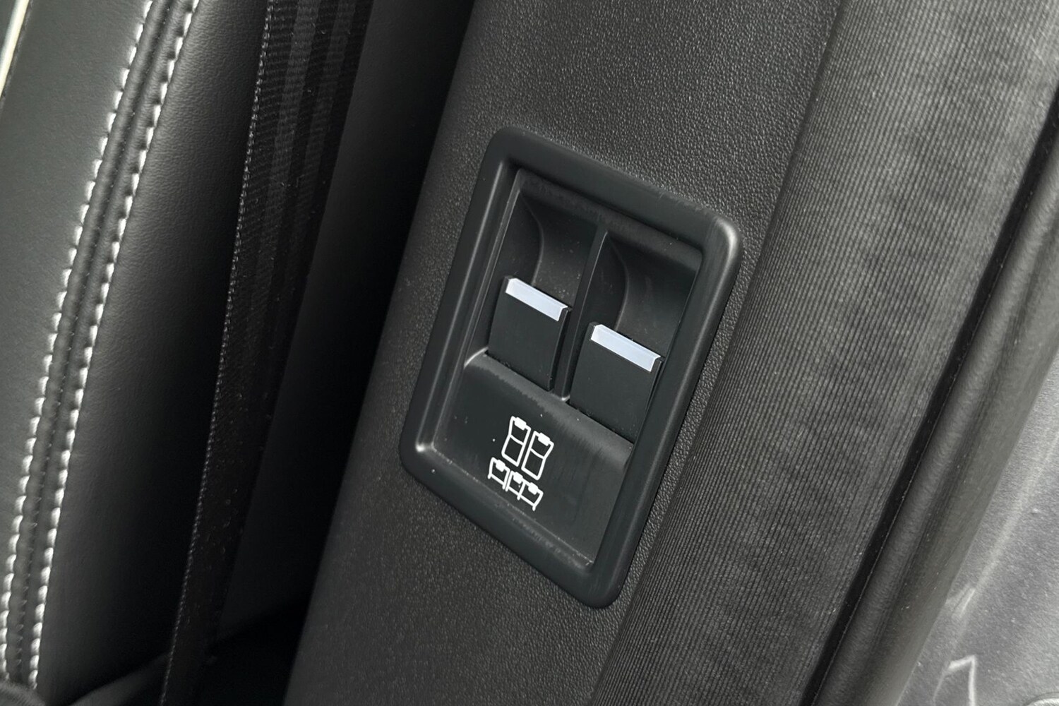 Used Land Rover Discovery 2024 for sale - 77451065: Photo 45